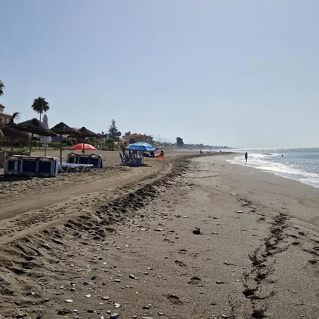 Del Parque Flats Las Gaviotas Beach * Torre de Benagalbón